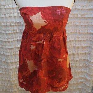 Banana Republic size 6 silk top